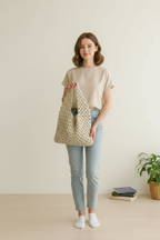 Crochet Bag Video Tutorial – Learn to Make a Pink Mini Handbag Step by Step